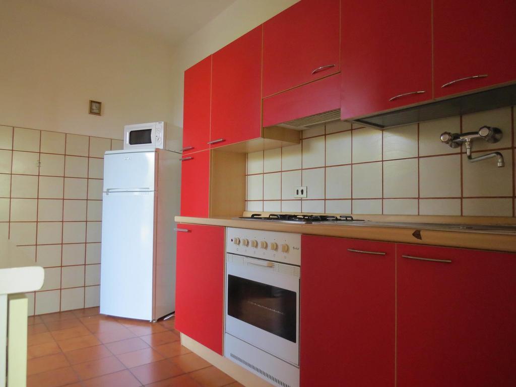 Residence Liana Albisano Torri Del Benaco Exterior photo